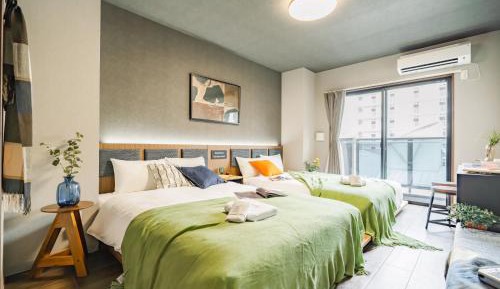 Quadruple Room with Private Bathroom