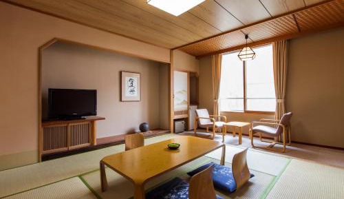 Japapene-Style Room with Shared Bathroom - Non-Smoking
