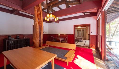Luxury Japanese-Style House - Annex