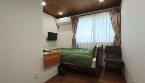 Small Twin Room