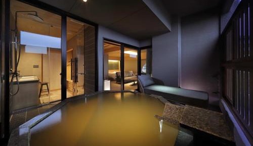 Twin Room with Private Bathroom