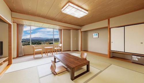 Japanese-style Room with 10 Tatami (MAX 5 Adults)