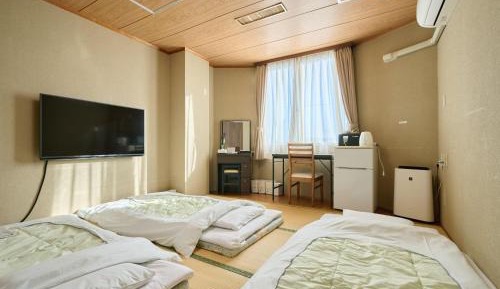 Japanese-Style Room