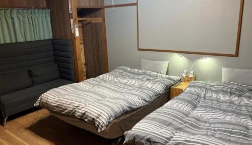 Economy Twin Room