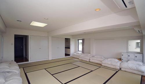 Japanese-Style Room