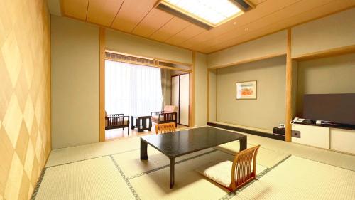 Japanese-Style Twin Room
