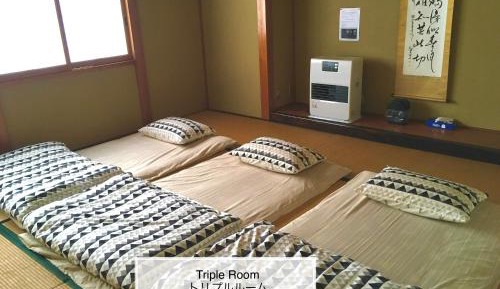 Triple Room with Shared Bathroom