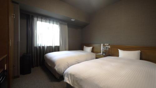 Twin Room - Non-Smoking