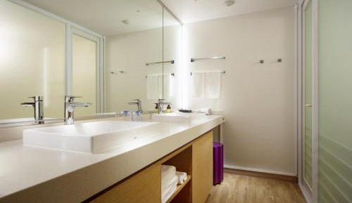 One-Bedroom Suite
