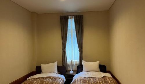 Standard Twin Room with Sofa