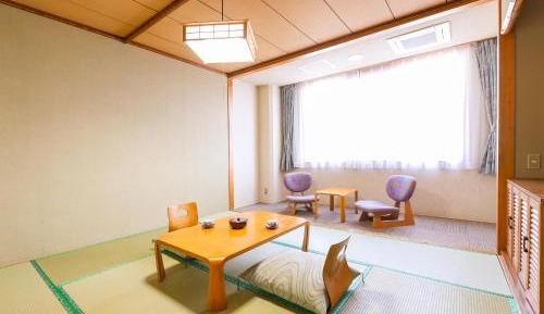 Japanese-Style Room