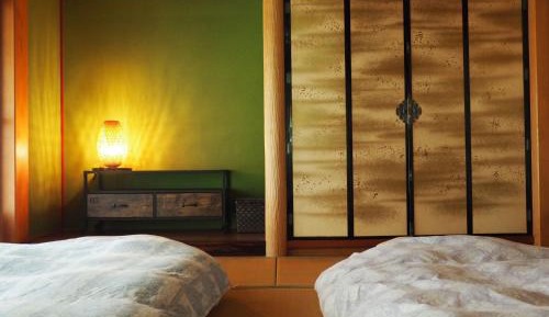 Economy Triple Room with Shared Bathroom