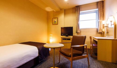 Single Room Non-Smoking (With Private Bath)