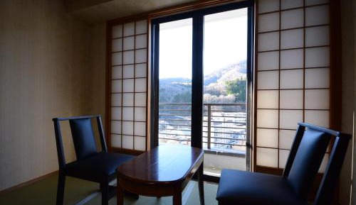 Japanese-Style Quadruple Room