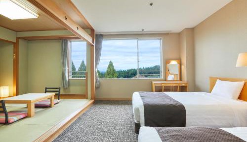 Japanese-Western style Room (With Private Bath)