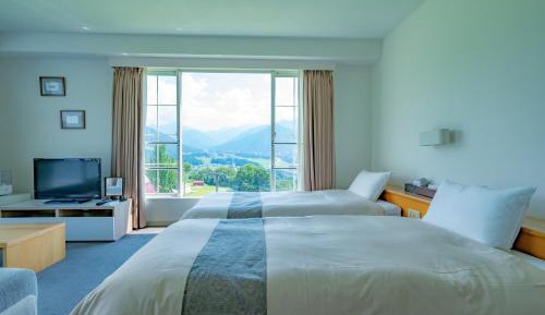 Quadruple Room with Mountain View