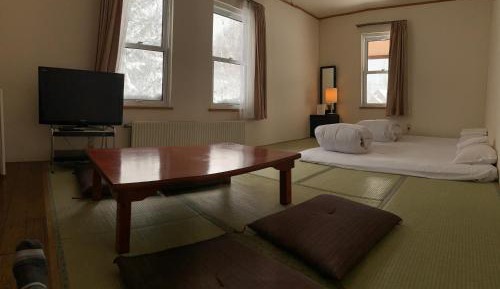 Japanese-Style Quadruple Room