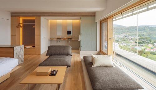 King Room with Lake View
