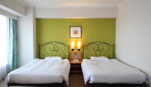Luxury Twin Room - Non-Smoking