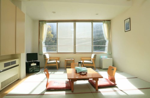 Myoko House | Hitou Hanabun