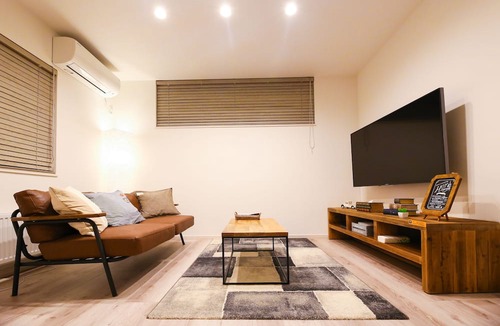 Teine Apartment | Teine White House