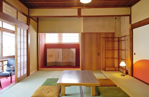 Kinosaki Onsen Hostel | GUESTHOUSE Kinosaki Wakayo - Hostel, Caters to Women