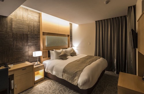 Karasumaoike Hotel | Kyoto Shinmachi Rokkaku Hotel grandereverie