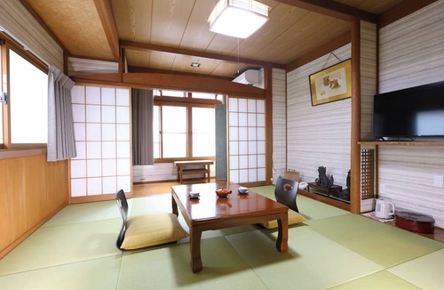 Yudanaka Shibu Onsen House | Ikariya Ryokan