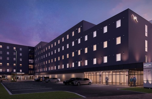 Hirafu Hotel | Mercure Niseko Resort (Formerly known as Midtown Niseko)