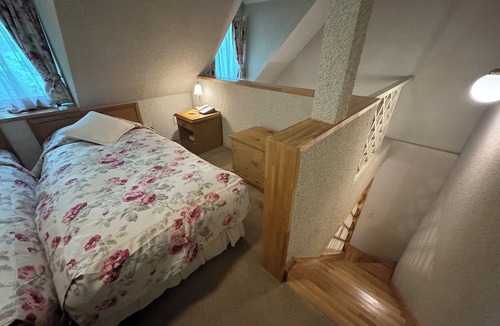 Hokuto House | Country Inn Orchard House