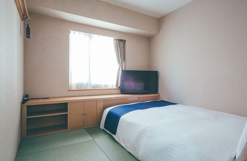 Sasashimacho Hotel | Hamilton Hotel Blue