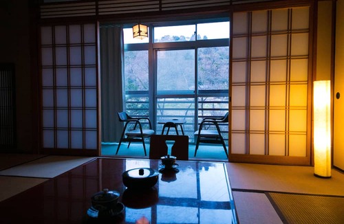 Tsu House | Seishounagon