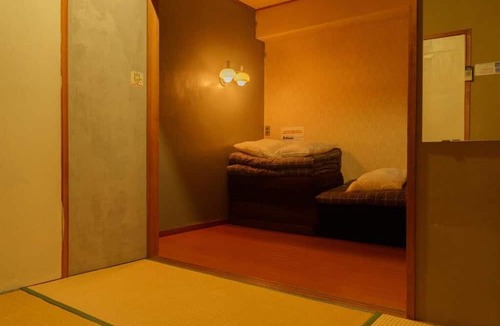 Nagano Cabin | Local Knot Backpackers