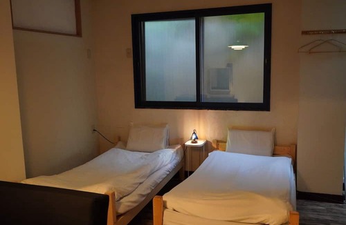 Otaru Hostel | Tug-B Bar&Hostel