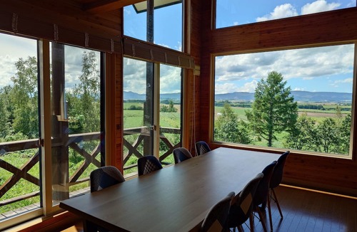 Biei House | Biei san-ai-no-oka Villa Shion