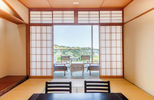 Atami House | E JOY INN-ATAMI