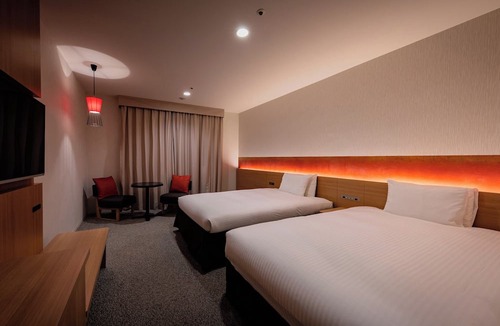 Karasumaoike Hotel | LOISIR HOTEL CLASSIC GARDEN KYOTO SANJO