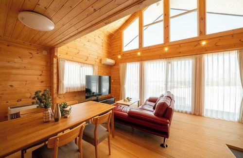 Zenibako Ski Chalet | THE Crestview Lodge