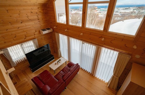 Zenibako Ski Chalet | THE Crestview Lodge