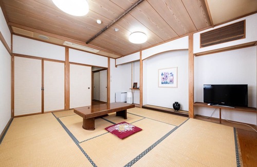 Kofu House | Fuji Sakura Onsen Ryokan