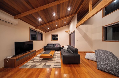 Echo Land Cottage | Bluebird Chalets