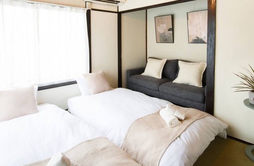 Honmachi House | Within walking distance to Shinjuku | 4 min walk to nearest station | Entire 3BR house 75㎡ | Sleeps up to 10 | Family-friendly | High-speed Wi-Fi | Shibuya, Tokyo