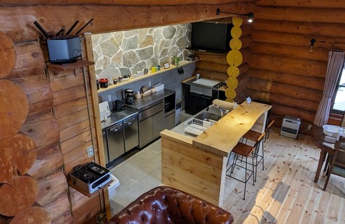 Yamanakako Villa | Log cabin rental & Finland Sauna Step House