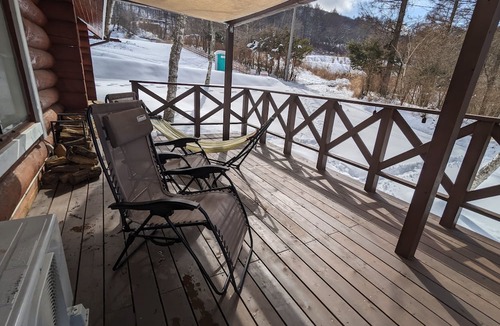 Yamanakako Villa | Log cabin rental & Finland Sauna Step House