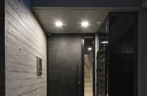 Nishi-Shinjuku Apartment | LA202 東京・新宿の快適なお部屋！どこへ行くにもアクセスしやすく、とても便利な立地です。