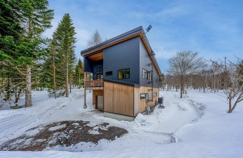 Rankoshi Apartment | COCO VILLA Niseko Annupuri Sauna Retreat