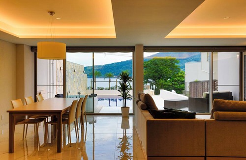 Usami Villa | tokinos