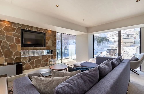 Hirafu Apartment | The Vale Niseko