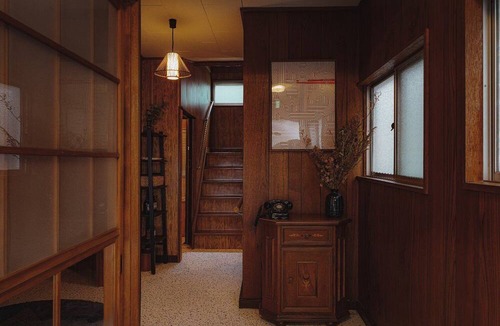 Shimo-yoshida House | Convenient and stylish City Pop inspired retreat at the foot of Mt.Fuji!