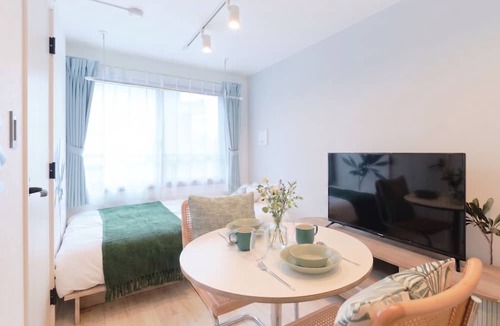Bunkyo Apartment | RIZOTIA HAKUSAN by Tranova